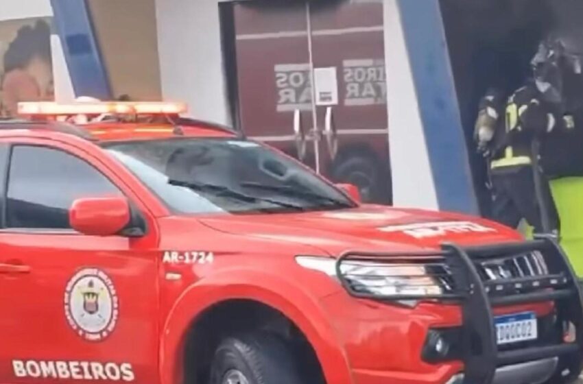  Incêndio em clínica odontológica em Luís Eduardo Magalhães é controlado pelo corpo de bombeiros