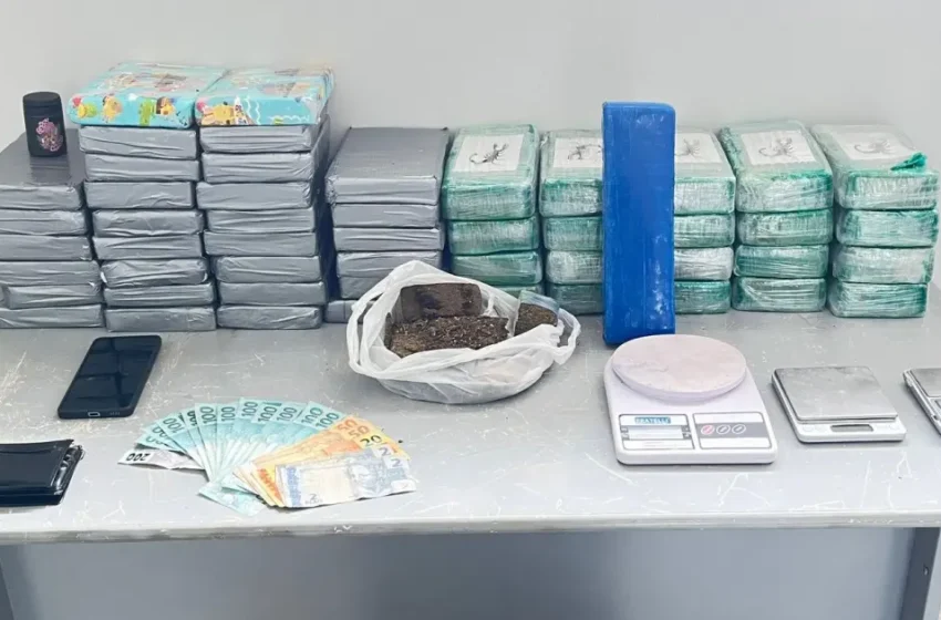  PM apreende 53 kg de drogas e prende homem por tráfico no Oeste da Bahia