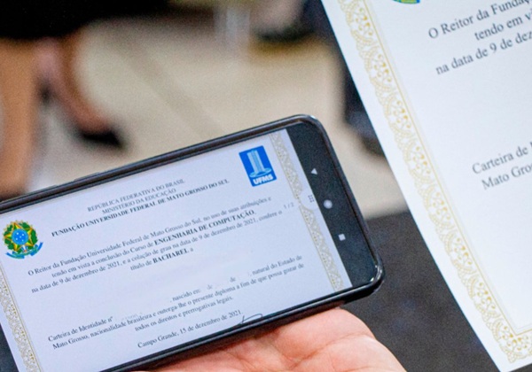  Diplomas universitários agora são digitais: nova regra já está valendo em todo o Brasil