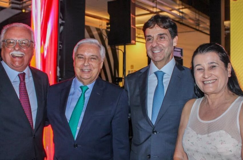  Jusmari prestigia os 50 anos da ADEMI-BA e reforça parceria com o setor da construção civil