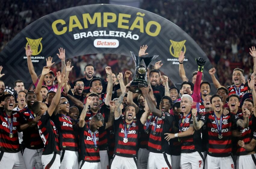  Flamengo vence o Ceará e conquista o Campeonato Brasileiro 2025 no Maracanã