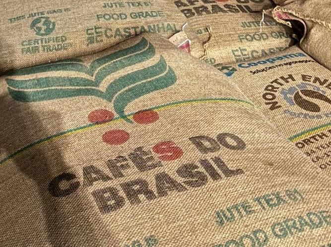  Bangladesh recebe primeiro embarque de café verde brasileiro