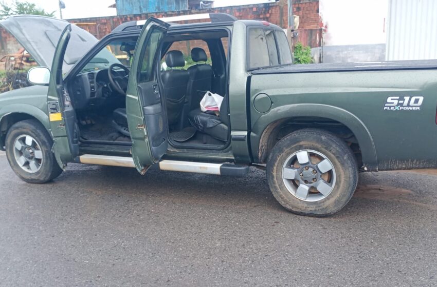 27º BPM recupera em LEM caminhonete roubada em Barreiras após Policial Militar ser envenenado
