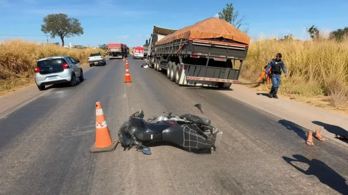  Adolescente de 17 anos morre em grave acidente na BR-020 em Luís Eduardo Magalhães